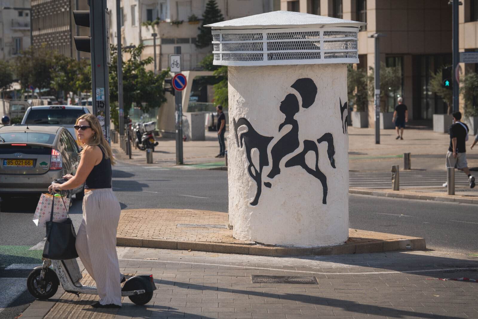 Bezeq Utility Shafts Become Colorful Canvases in Tel Aviv Public Art Project