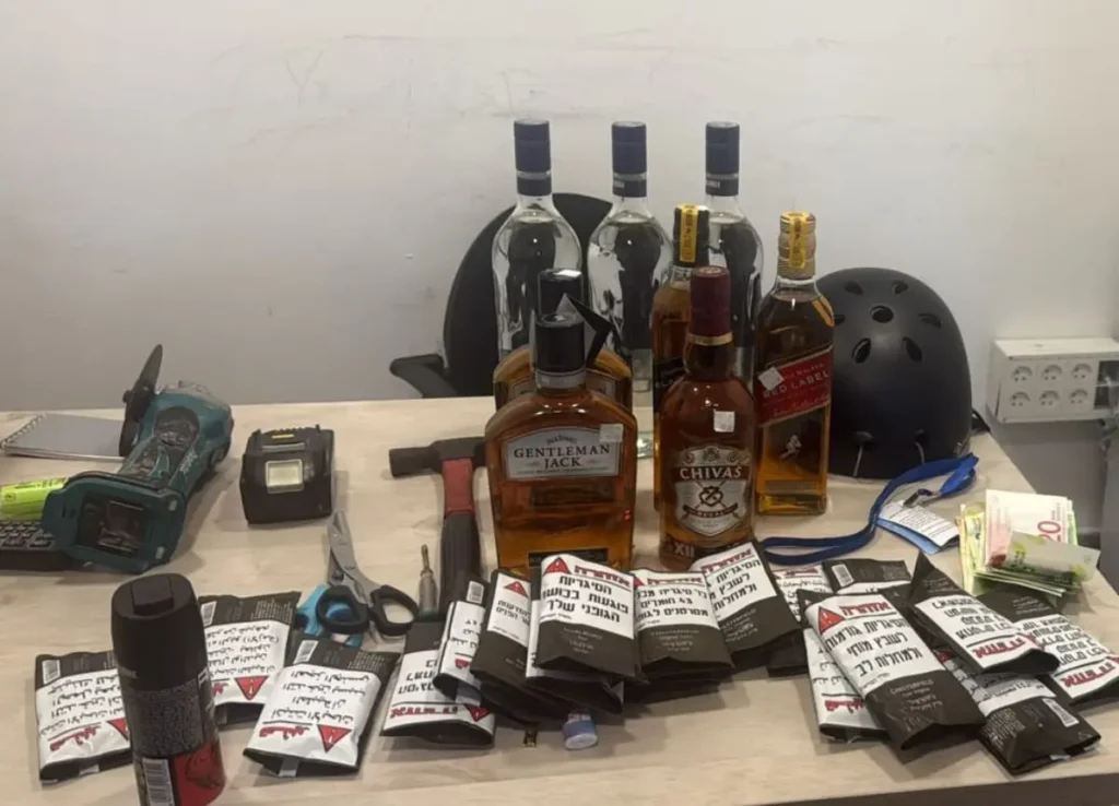 Seized stolen goods from a break-in at a Tel Aviv store