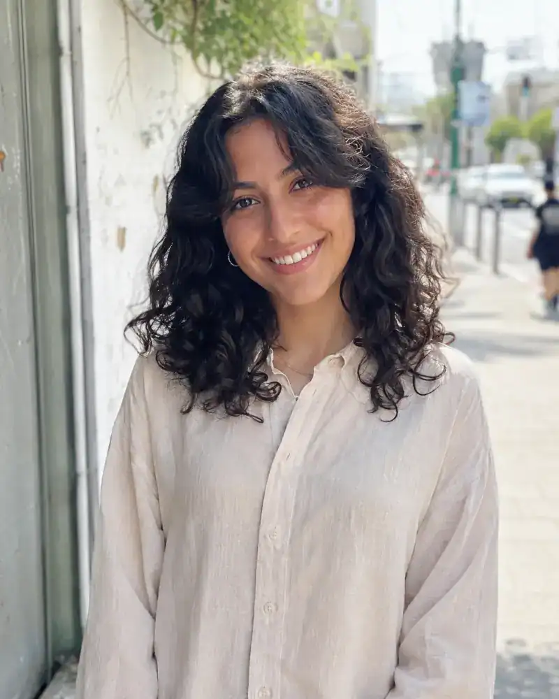 פוני וילון שיער מתולתל